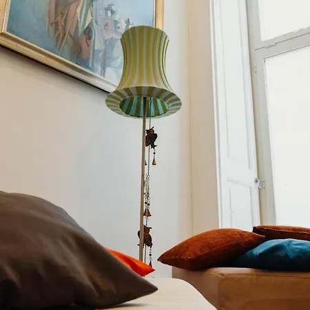 Lo Specchio Dei Papiri 4*