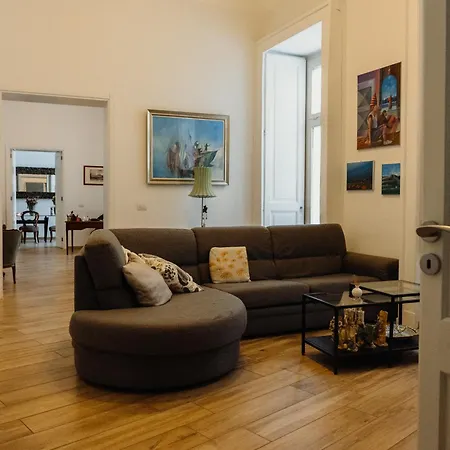 Lo Specchio Dei Papiri Bed & Breakfast