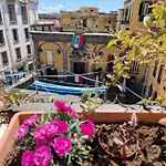 Lo Specchio Dei Papiri 4*