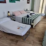 Lo Specchio Dei Papiri 4* Neapel