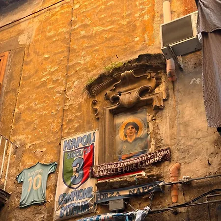 Lo Specchio Dei Papiri Bed & Breakfast Naples