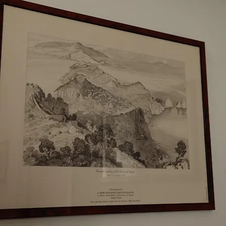 Lo Specchio Dei Papiri Bed & Breakfast 4*