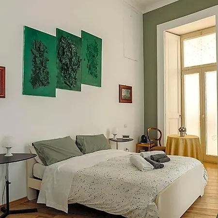 Lo Specchio Dei Papiri 4* Napels