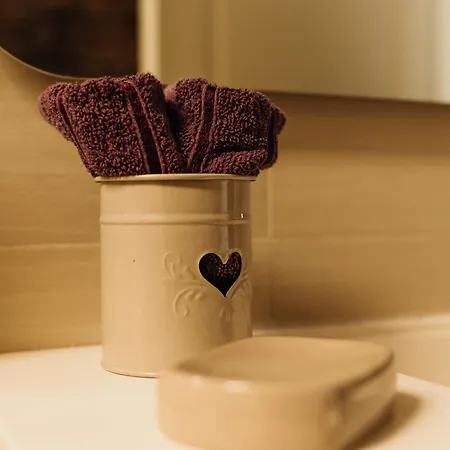 Lo Specchio Dei Papiri 4*